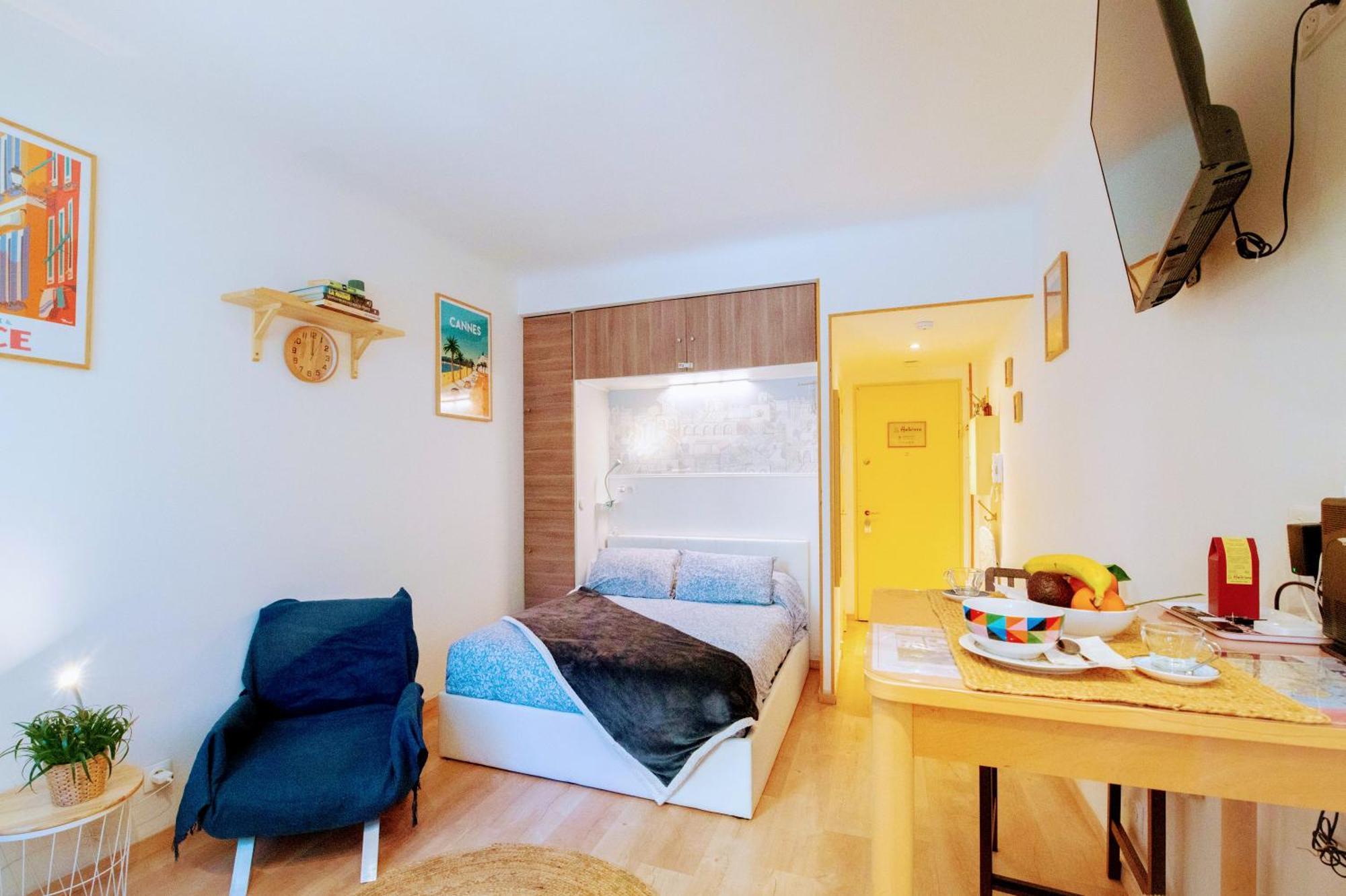 Haliviera - Golden Square, 1Min From Beach Apartment Nisa Exterior foto